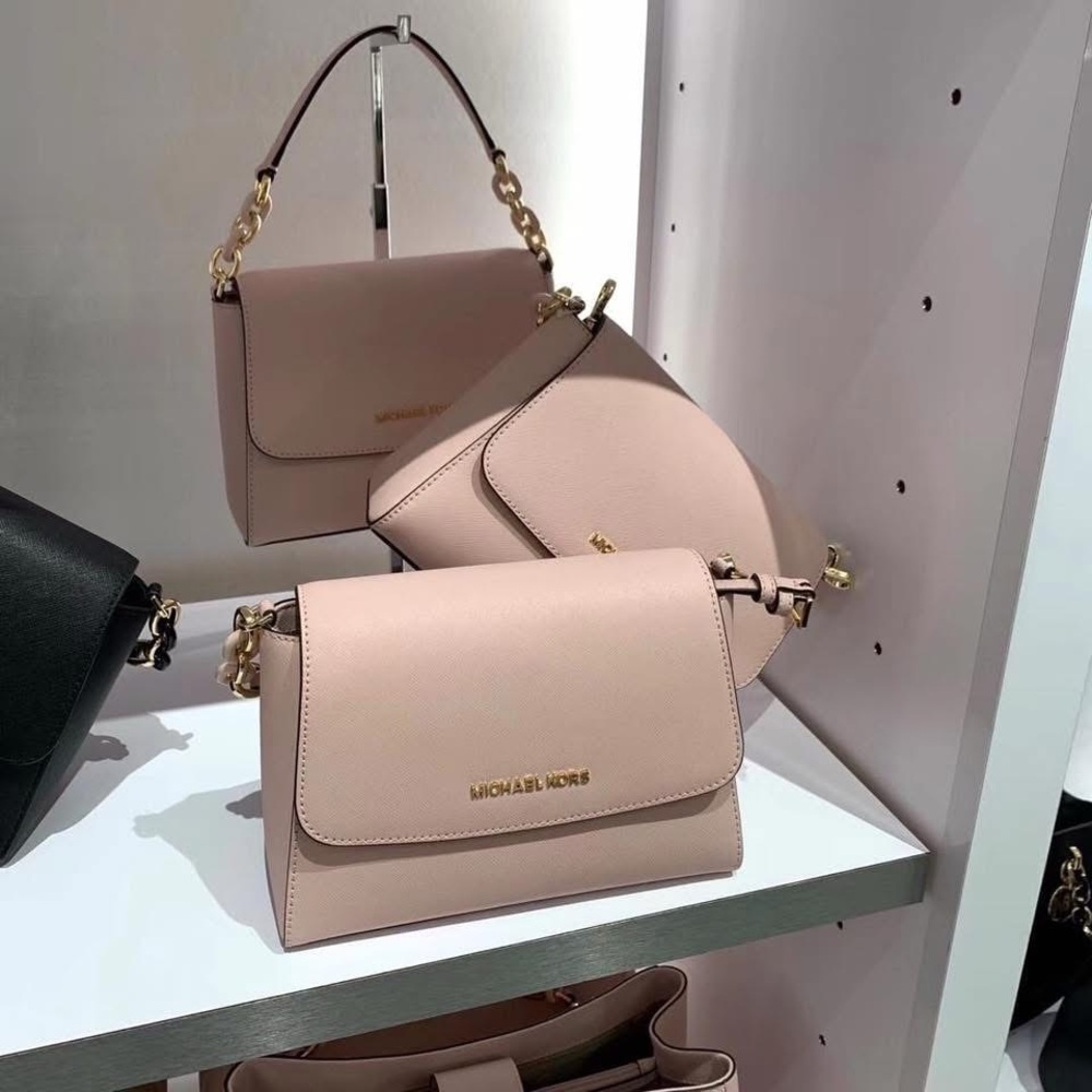 Brand new Michael Kors Sofia Small EW Satchel Leather Crossbody Bag Ballet